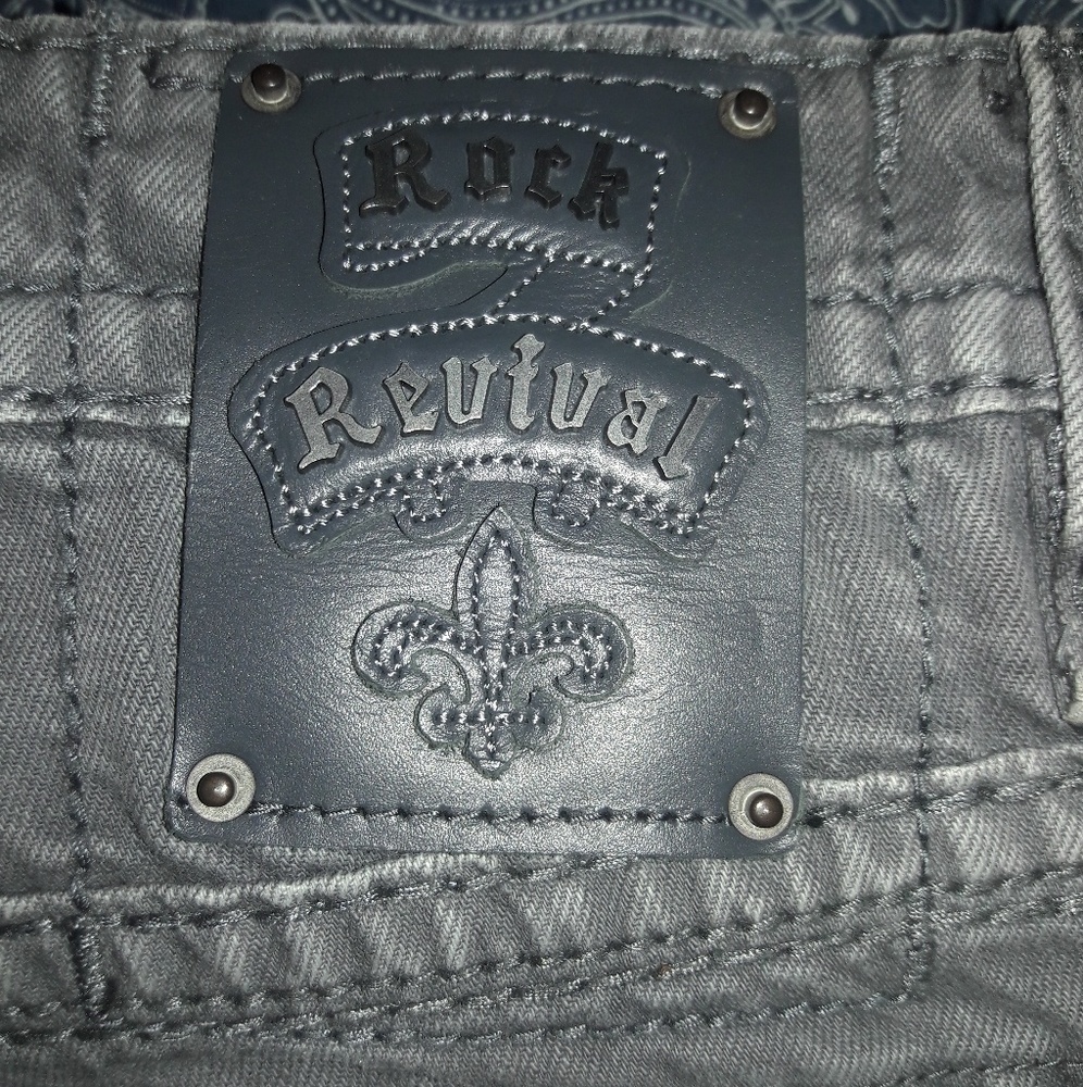 ROCK REVIVAL JEANS!!